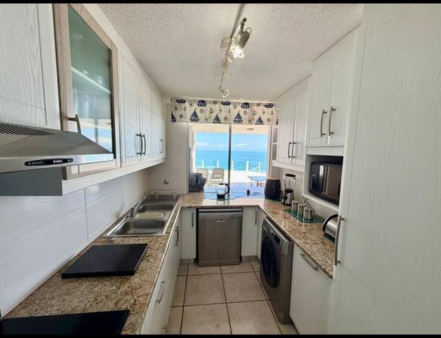 3 BEDROOM APARTMENT FOR SALE IN MANABA BEACH